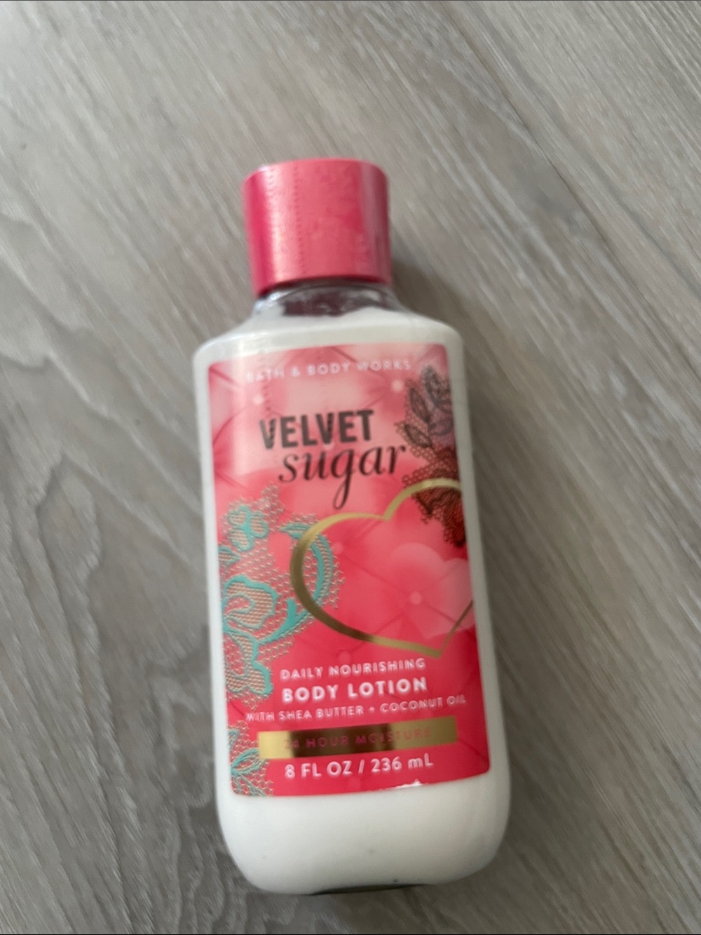 Bath & Body Works Velvet Sugar Body Lotion - Pink with Gold Accents